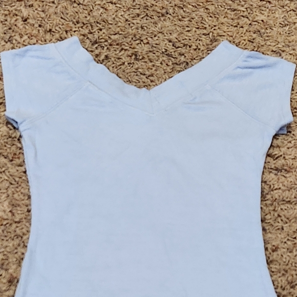 BDG Urban Outfitters Shannen v-neck ribbed top Medium (S/M) NWOT light blue - Picture 7 of 11